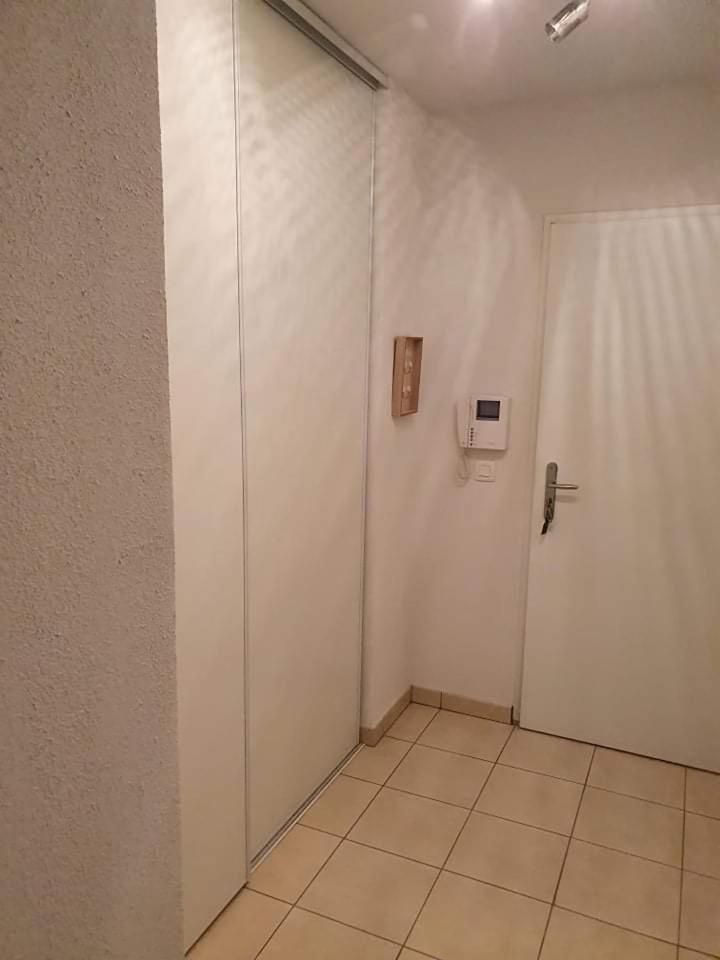 Logement Entier, Calme, Hyper Equipe Saint-Laurent-de-la-Salanque Exterior photo