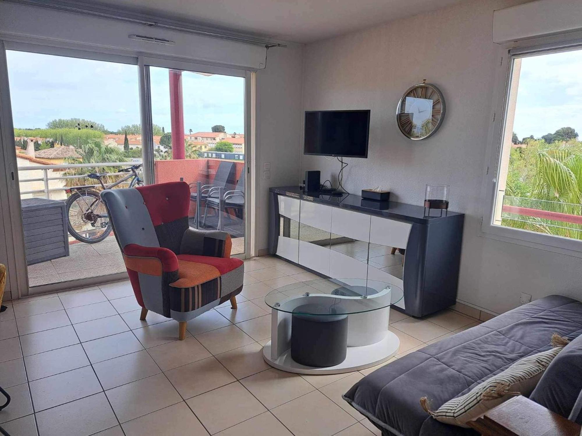 Logement Entier, Calme, Hyper Equipe Saint-Laurent-de-la-Salanque Exterior photo